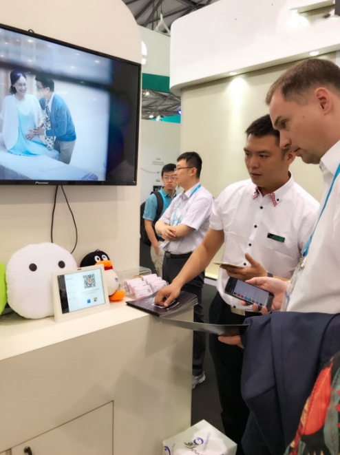 微信相框很忙--上海CES Asia和禮品展齊亮相(圖4) 微信相框很忙——上海CES Asia和禮品展齊亮相
