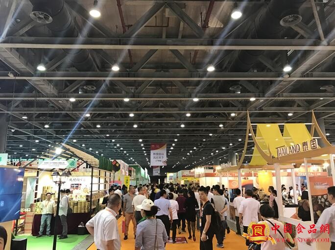 "2017世界食品廣州展"6月14日隆重開(kāi)幕!(圖2) "2017世界食品廣州展"6月14日隆重開(kāi)幕!(圖2)